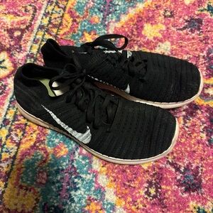 Nike Black Knit Sneakers with Gray Swoosh